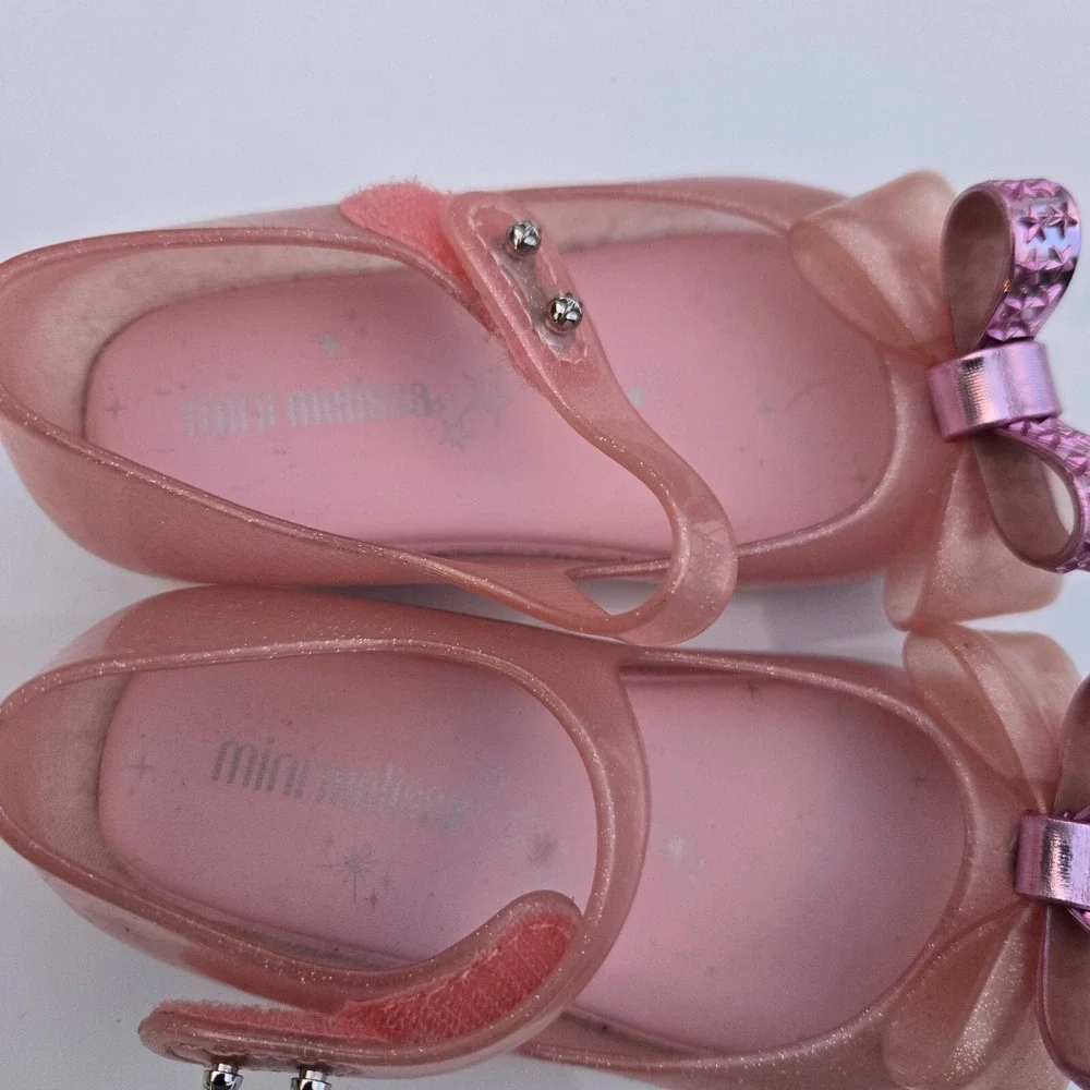 Mini Melissa excellent preowned